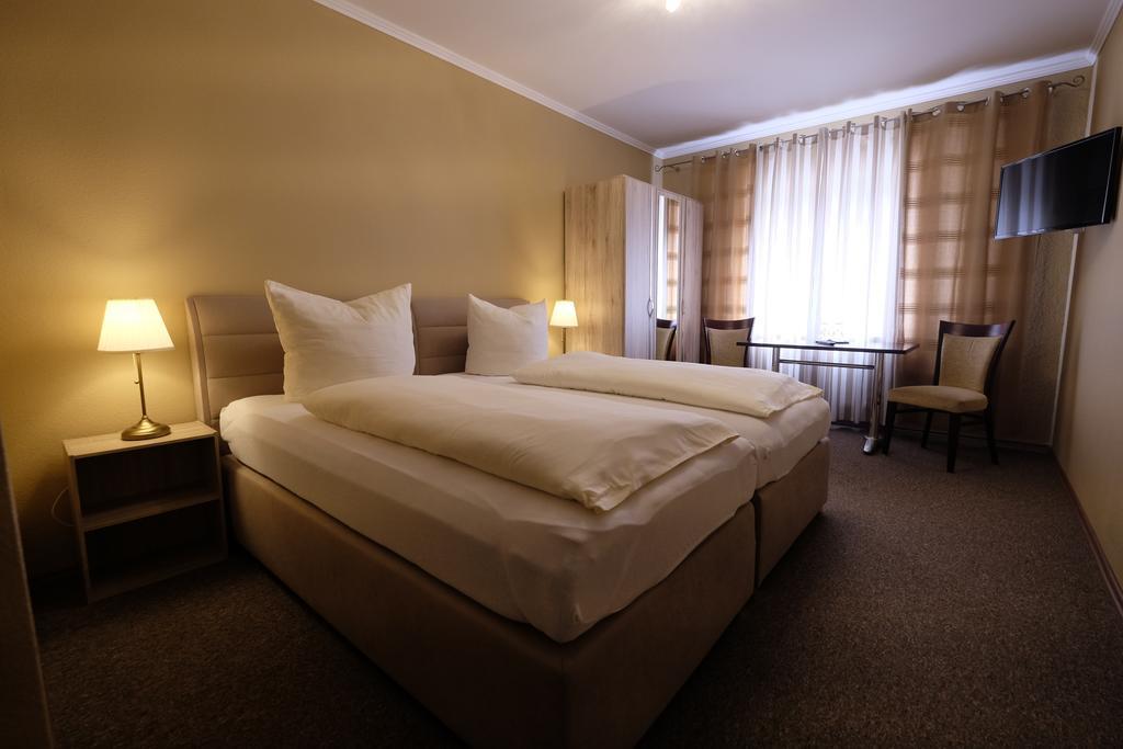 Hotel Grüner Kranz Rendsborg Værelse billede